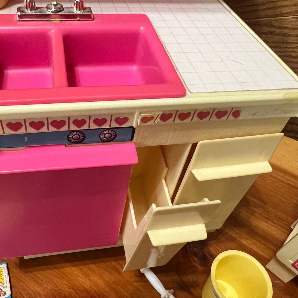 Vtg Mattel 1984 Barbie Dream Kitchen Playset Accessory Lot Food Pots Pans Dishes - Picture 10 of 16